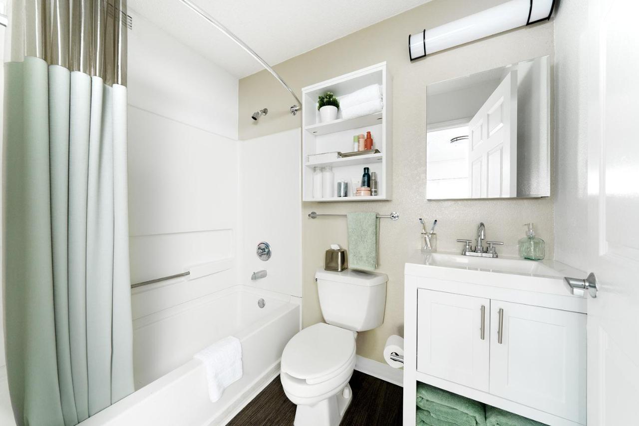 Intown Suites Extended Stay Arlington Tx - Oak Village 外观 照片